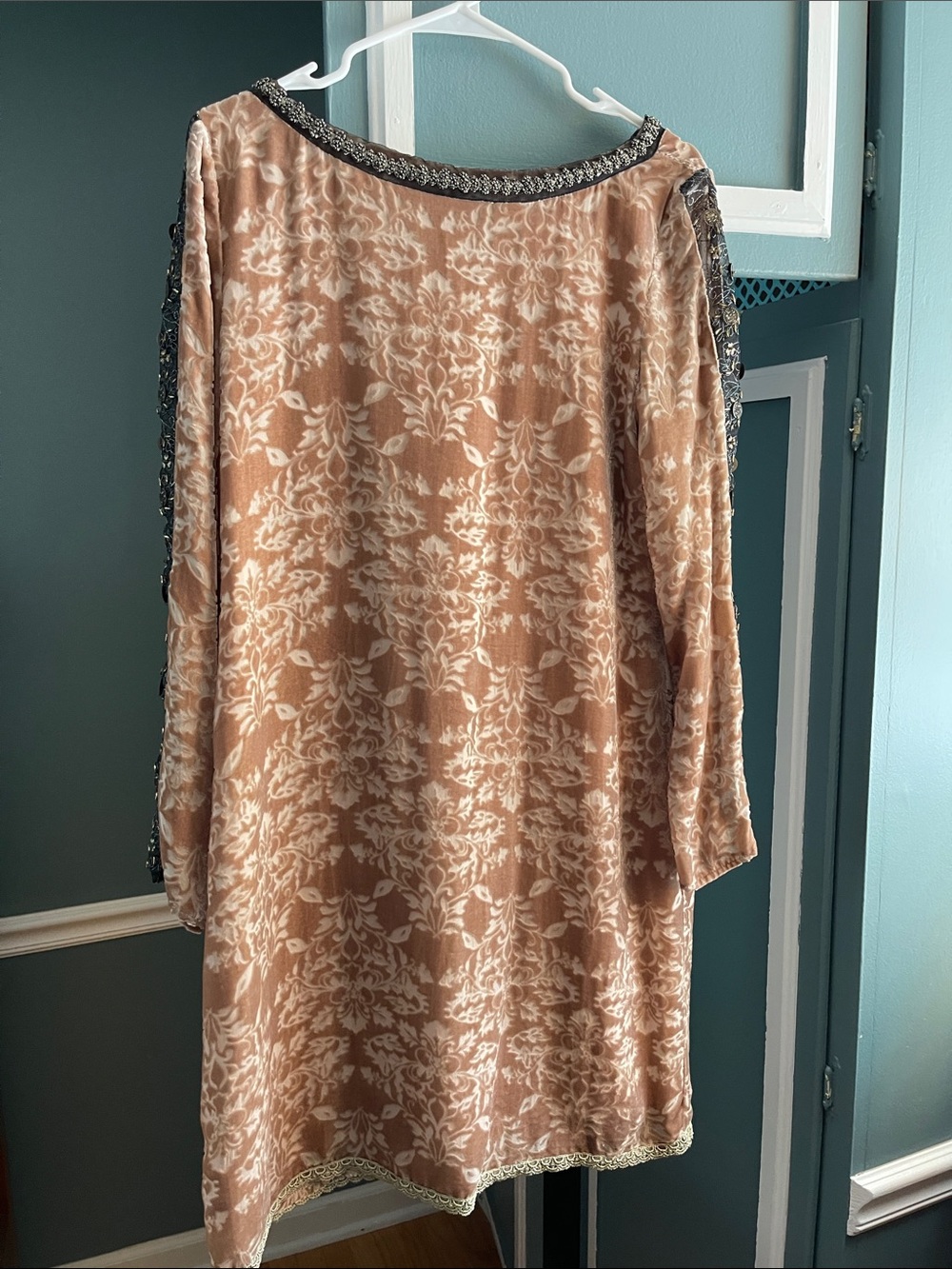 Sundance Beige Floral Velvet Long-Sleeve Dress with Trim
